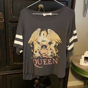 Daydreamer queen tee